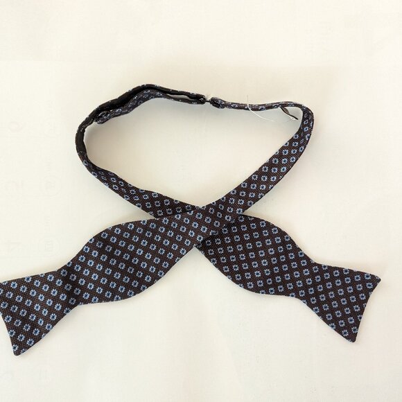 Peter Millar Men’s Bow Tie  - NWOT - Picture 1 of 6